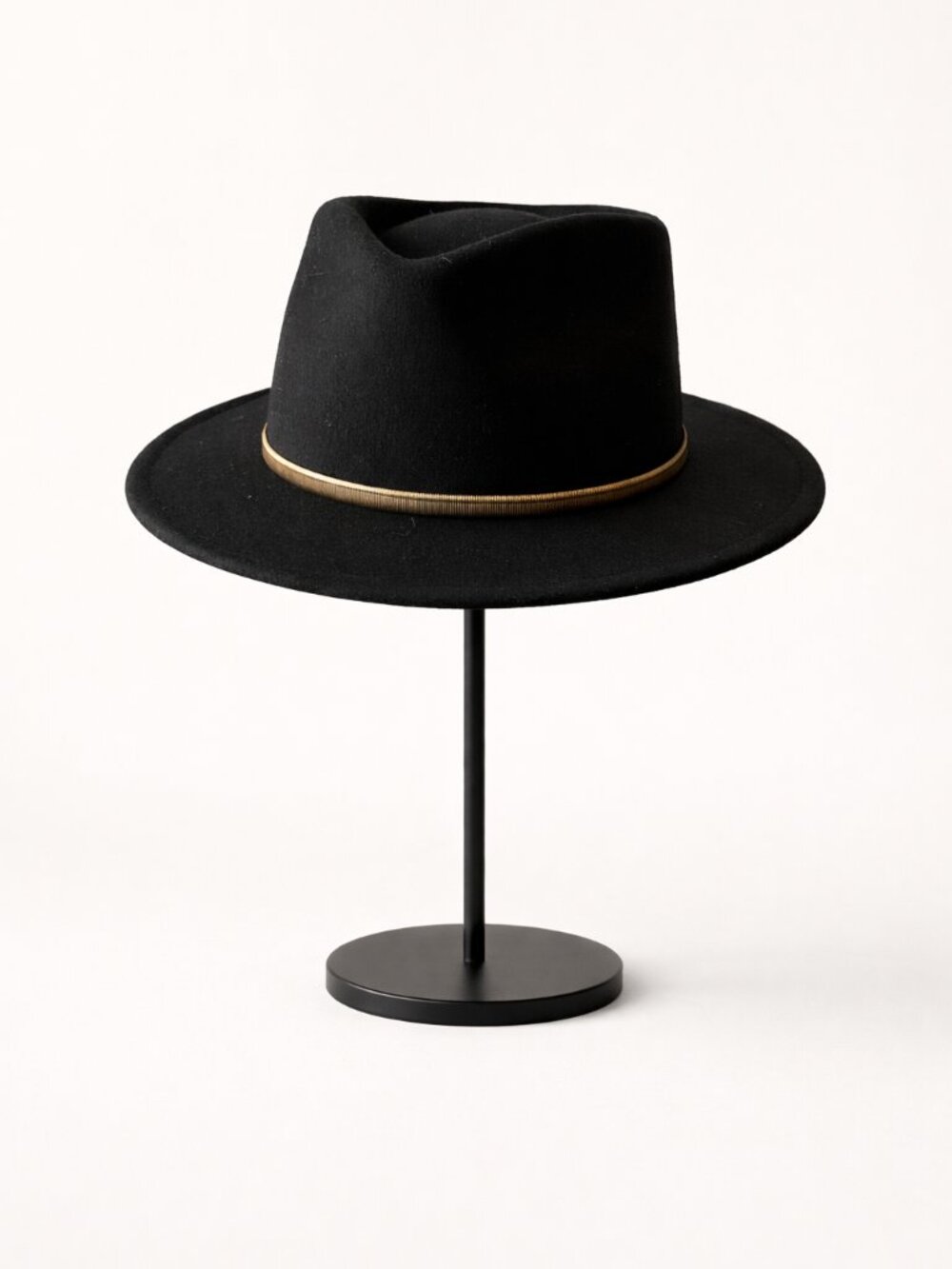 Black Fedora Hat w/Gold Band – Wide Brim, Classic Unisex Style NWOT